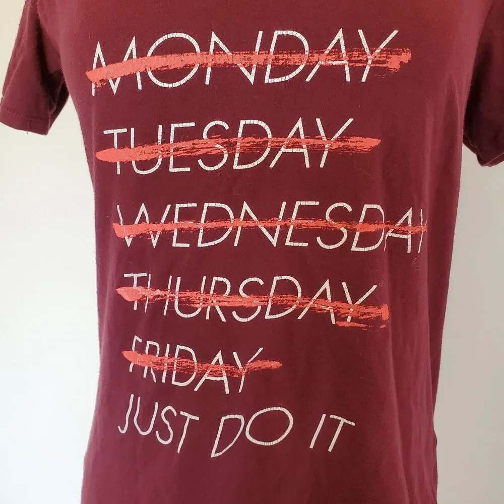 Nike tee shirt